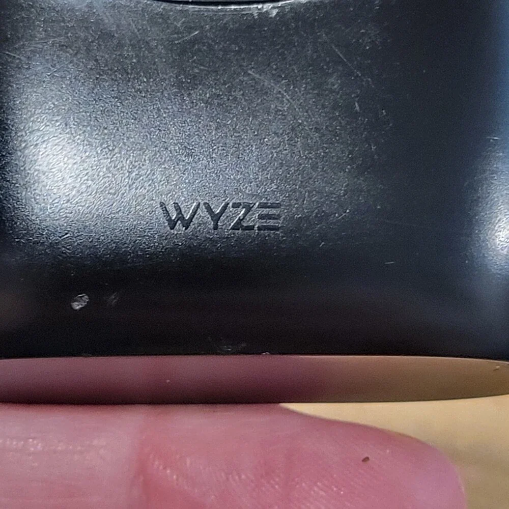 WYZE Buds True Wireless Bluetooth In-Ear Earbuds Black w/ Charging Case USB-C